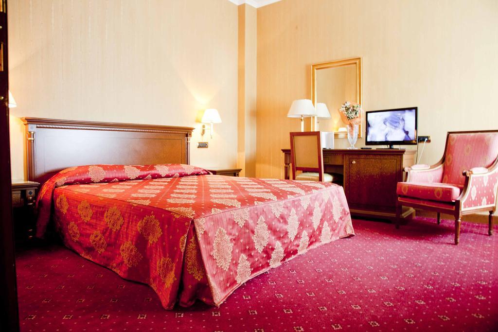 Hotel Jolly Castrovillari Room photo
