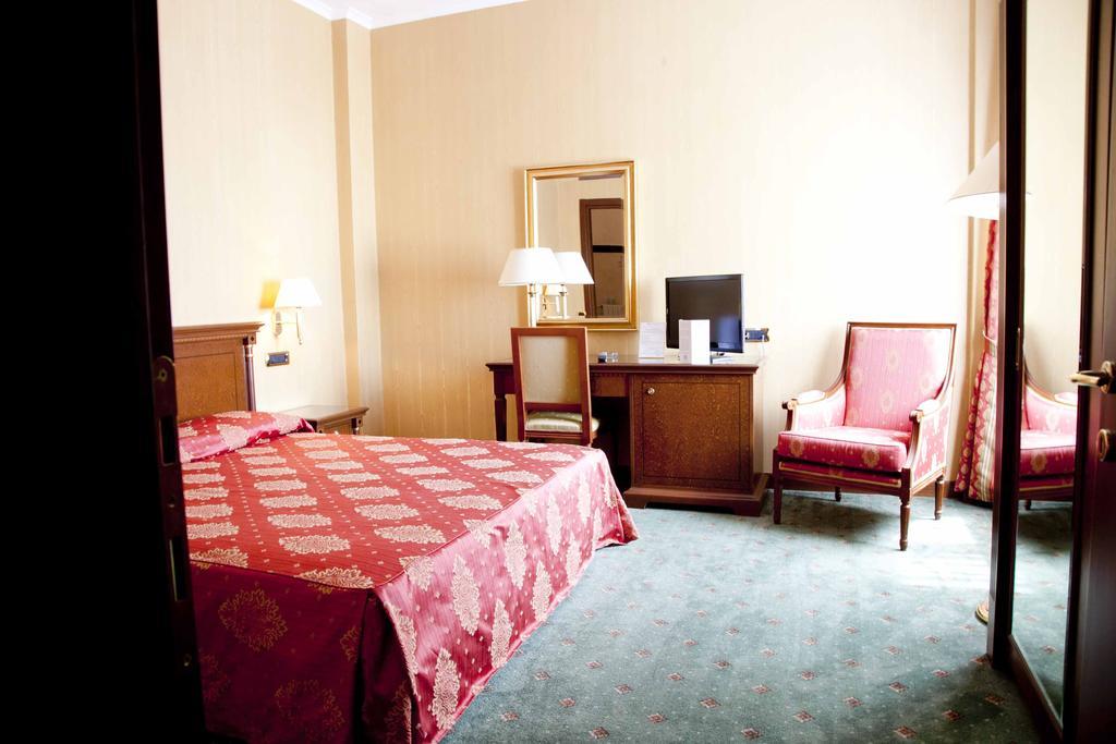 Hotel Jolly Castrovillari Room photo